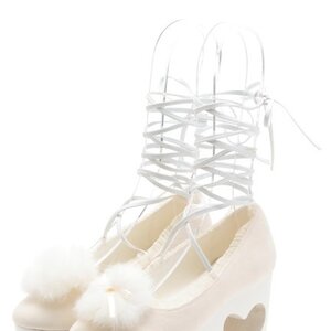 Swankiss Ballerina Shoes (White) [White M]