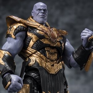 S.H.Figuarts Avengers: Endgame Thanos: Five Years Later 2023 Edition (The Infinity Saga) [Pre-order]