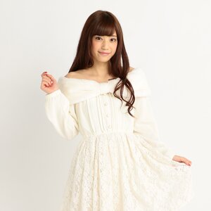 LIZ LISA Faux Fur & Jacquard Lace Long-Sleeved Dress White