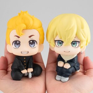 Look Up Series Tokyo Revengers Takemichi Hanagaki＆Chifuyu Matsuno w/ Bonus Cushions