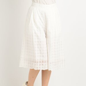 LIZ LISA Fruit Embroidered Gaucho Pants White