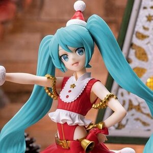 Luminasta Hatsune Miku: Christmas 2023 Ver. [Pre-order]