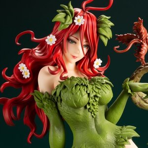 DC Comics Bishoujo Statue Poison Ivy Returns