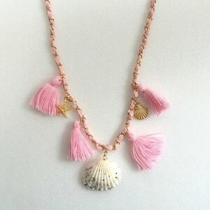 Swankiss Tassel Shell Choker Pink