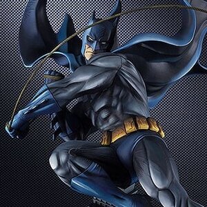 Art Respect: Batman 1/6 Scale Figure [Pre-order]