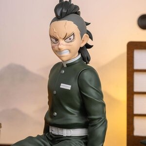 Demon Slayer: Kimetsu no Yaiba Genya Shinazugawa: Swordsmith Village Arc Premium Perching Figure