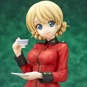 Girls und Panzer der Film Darjeeling 1/7 Scale Figure