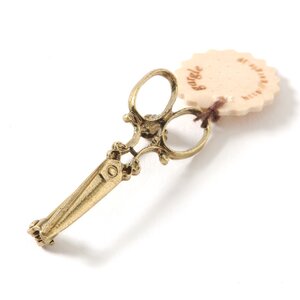 gargle Coiffeur Pins Gold