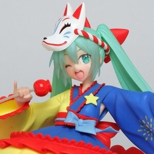 Hatsune Miku 2nd Season Summer Ver. Non-Scale Figure (Re-run)