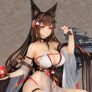 Azur Lane Amagi: Wending Waters, Serene Lotus Ver. 1/7 Scale Figure
