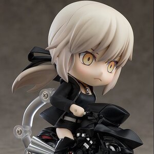 Nendoroid Fate/Grand Order Saber/Altria Pendragon (Alter) Shinjuku Ver. & Cuirassier Noir Set