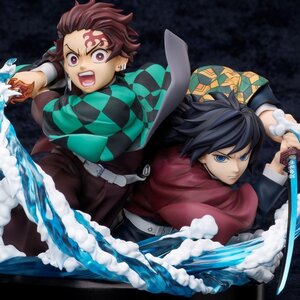 Demon Slayer: Kimetsu no Yaiba Tanjiro & Giyu Non-Scale Figure [Pre-order]
