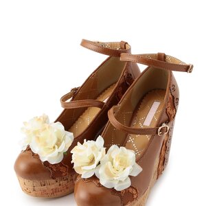 LIZ LISA Rose Wedge Pumps Camel L