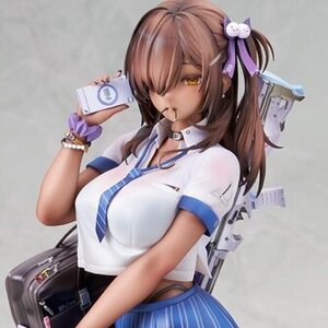 Goddess of Victory: Nikke Naga 1/7 Scale Figure [Pre-order]