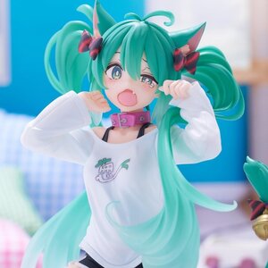Desktop Cute Figure Hatsune Miku: Cat Ear T-Shirt Ver. (Re-run) [Pre-order]