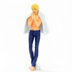 One Piece the Naked: 2017 One Piece Body Calendar Vol. 2: Sanji A