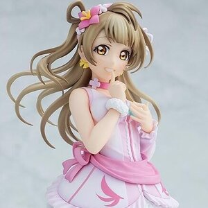 Love Live! Kotori Minami: Bokutachi wa Hitotsu no Hikari Ver. Non-Scale Figure [Pre-order]