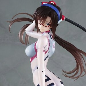 Evangelion: 3.0+1.0 Thrice Upon a Time Mari Makinami Illustrious 1/7 Scale Figure
