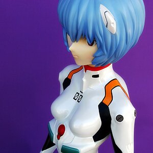 Ayanami Rei Life-Size Figure (Plugsuit Ver.) Ayanami Rei Life-Size Figure (Plugsuit Ver.)