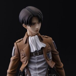 Levi 1/8 Scale Figure Levi