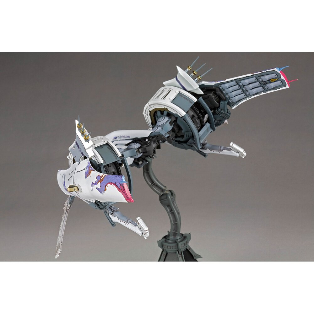 Ikaruga Hitekkai Ikaruga (White) 1/144 Scale Plastic Kit (Re-run