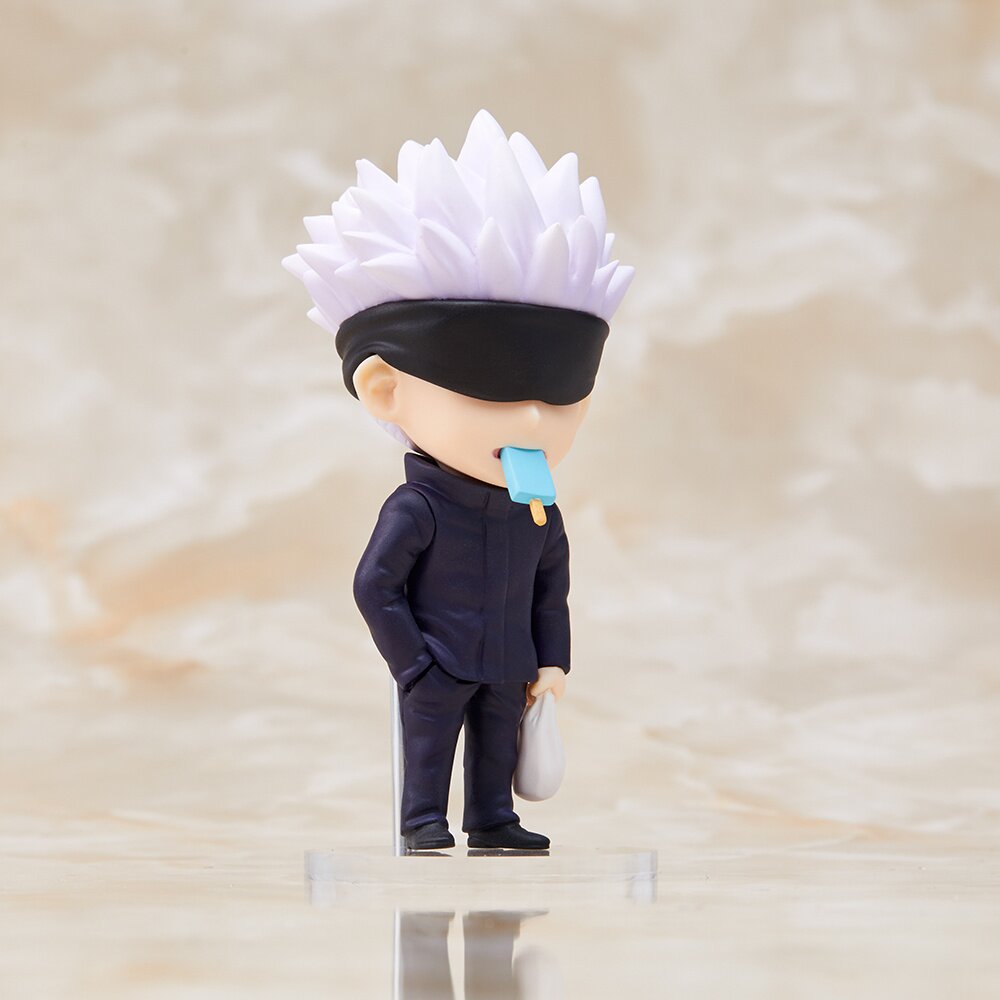 Why does Gojo wear a blindfold in Jujutsu Kaisen? Satoru's unusual