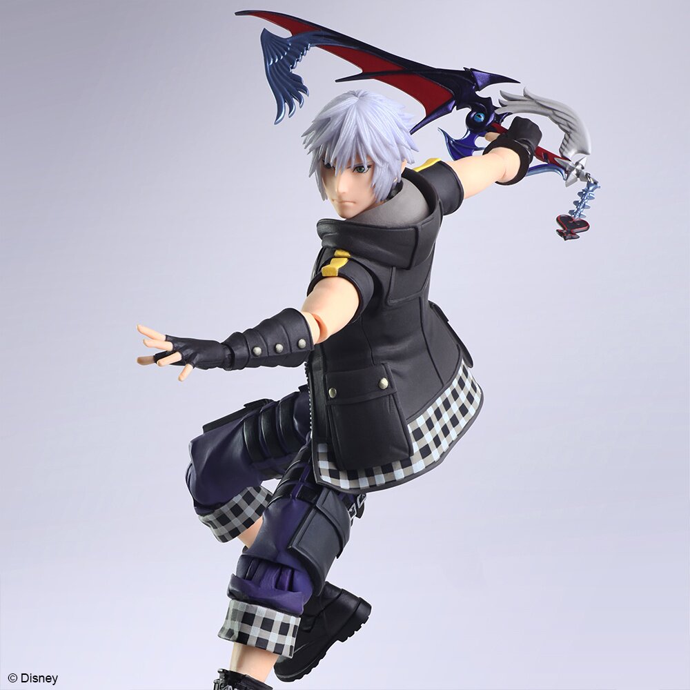 Sora Deluxe Ver 2 Kingdom Hearts III Play Arts Kai Action Figure