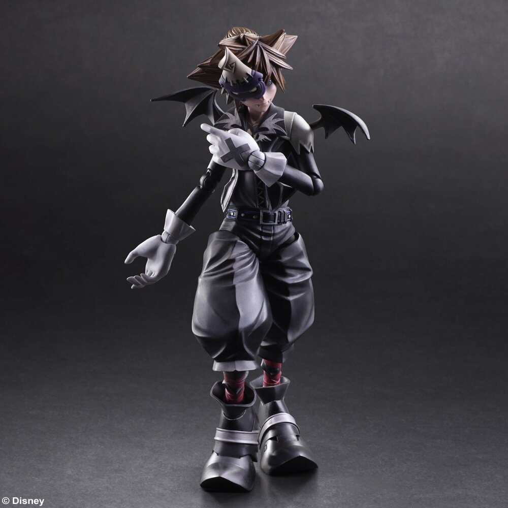 KINGDOM HEARTS III PLAY ARTS KAI ACTION FIGURE - SORA VER. 2 DELUXE VER.