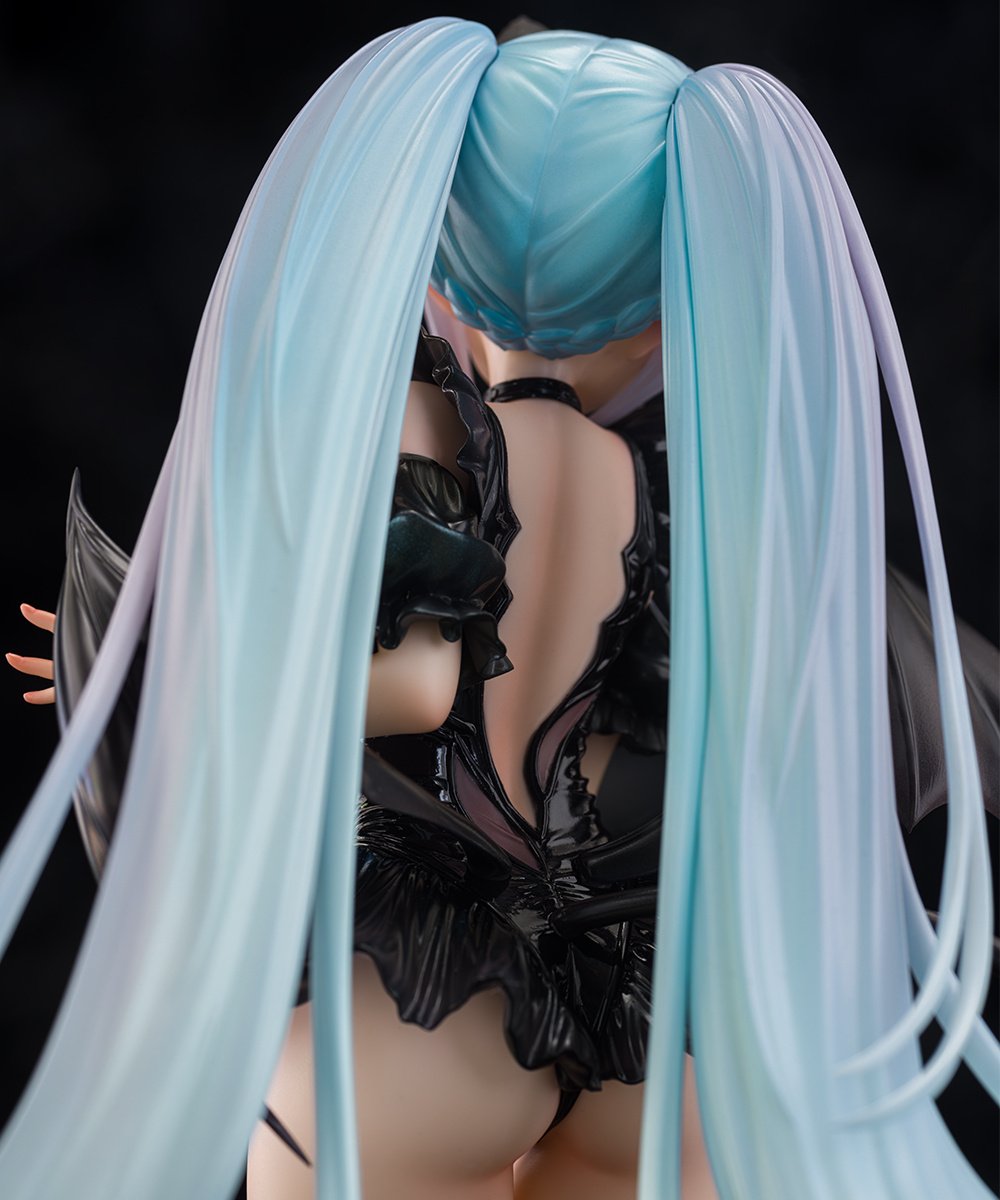 Azur Lane Janus: Fright-Night Scaredy-Cat Ver. 1/7 Scale Figure