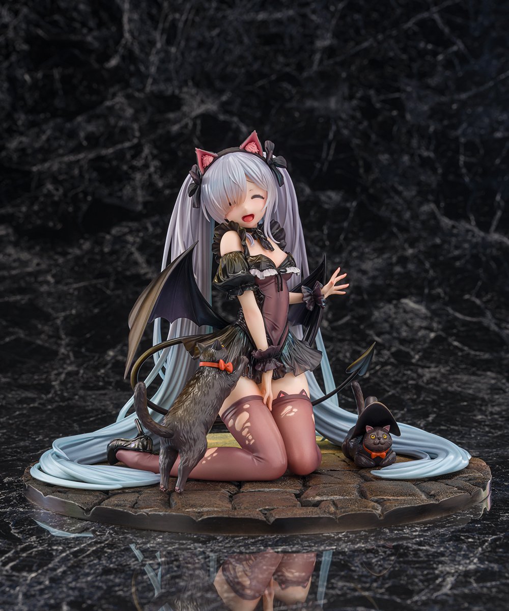 フルイドアート瞑想少女遊F4号 Azur Lane Janus: Fright-Night Scaredy-Cat Ver. 1/7 Scale Figure