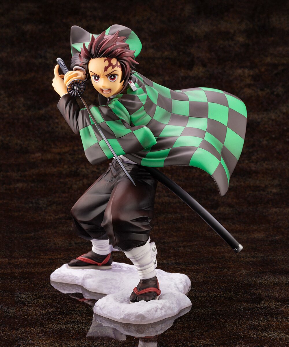 Tanjiro ARTICULATED AND RECYCLABLE! Demon Slayer Kimetsu no Yaiba 