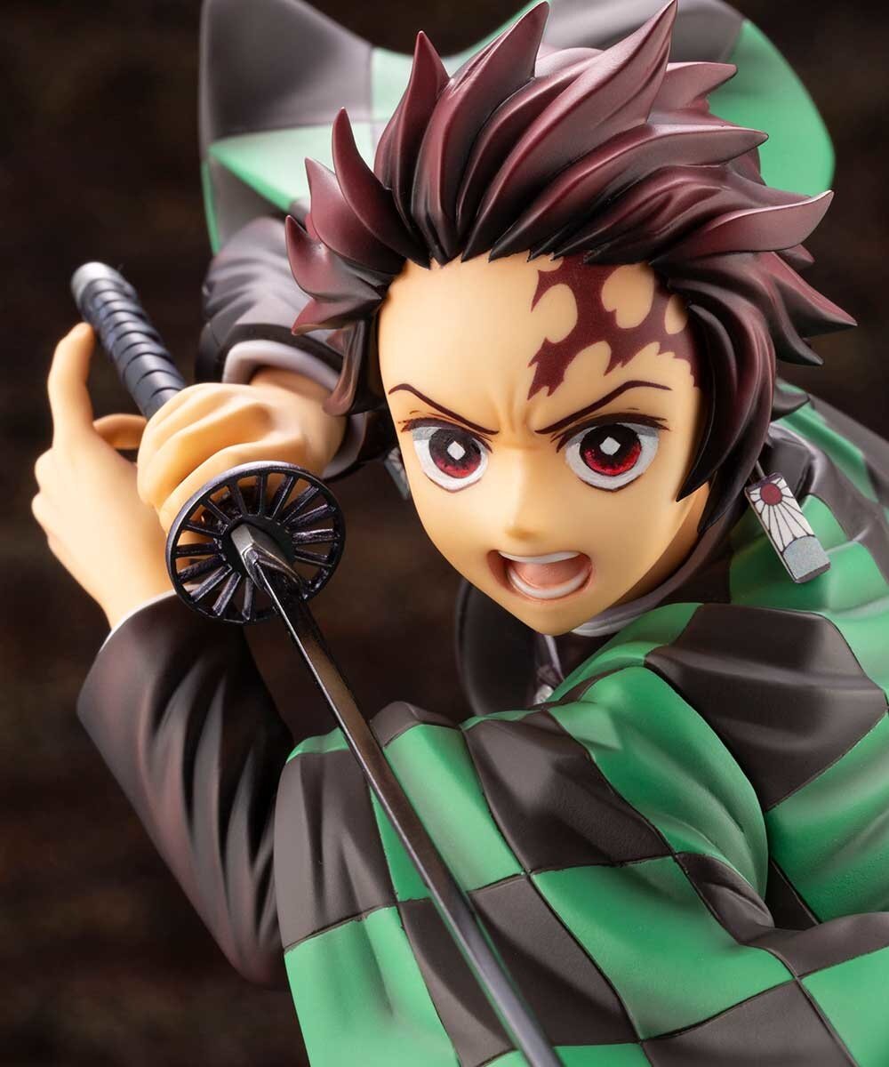 Tanjiro ARTICULATED AND RECYCLABLE! Demon Slayer Kimetsu no Yaiba 