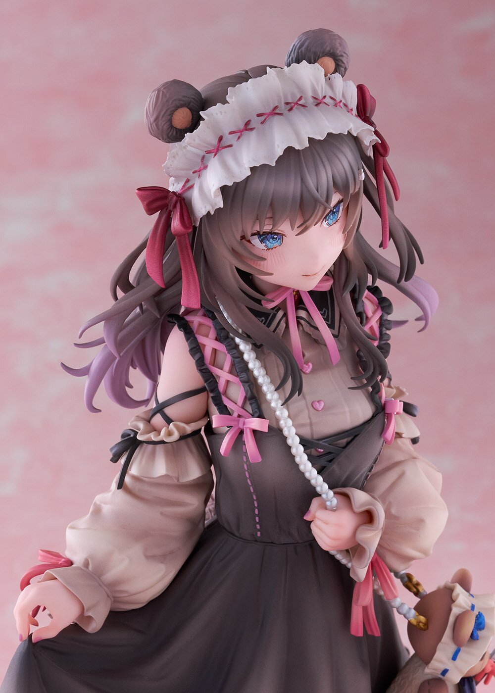 Momoko Illustration R-chan: Gothic Lolita Ver. 1/7 Scale Figure