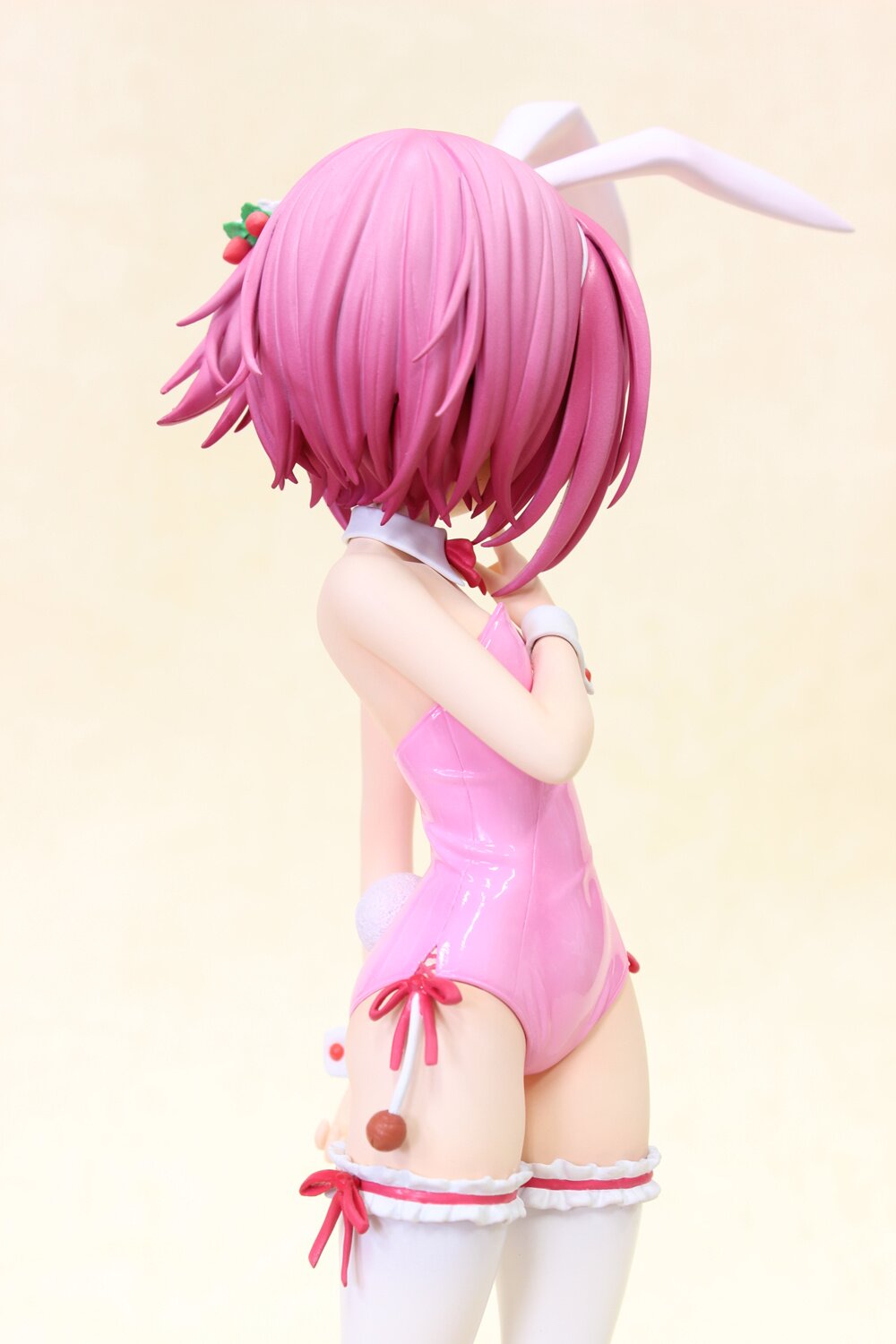 Ro-Kyu-Bu! SS Tomoka Minato: Bunny Ver. 1/7 Scale Figure (Refine): PLUM ...