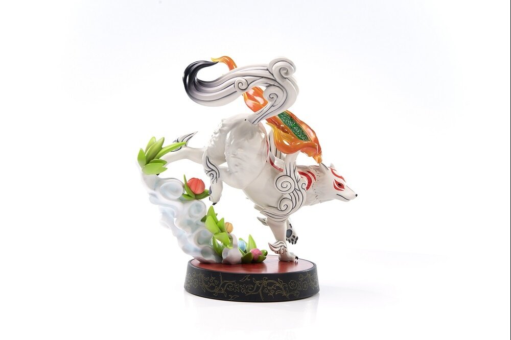 first 4 figures okami amaterasu statue