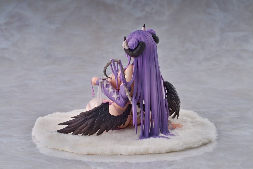 Daefny Illustration Amethyst Bonus Edition Non Scale Figure