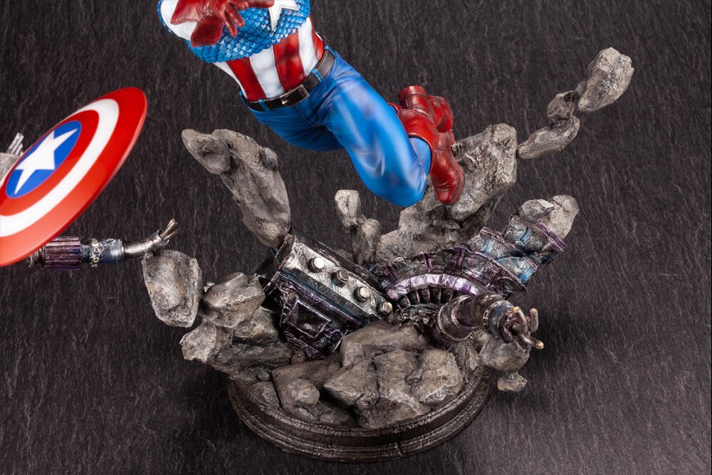 Marvel] Avengers] Captain America Fine Art Statue