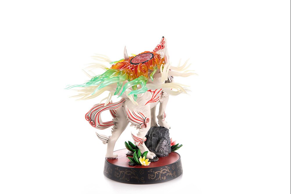 Deals Okami: Shiranui Celestial Howl Statue by First 4 Figures