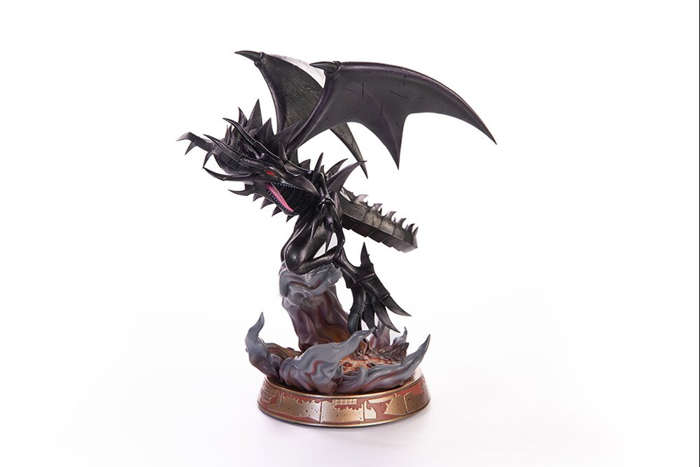 新品　未使用未開封NEW Red-Eyes Black Dragon フィギュア s-l400.jpg