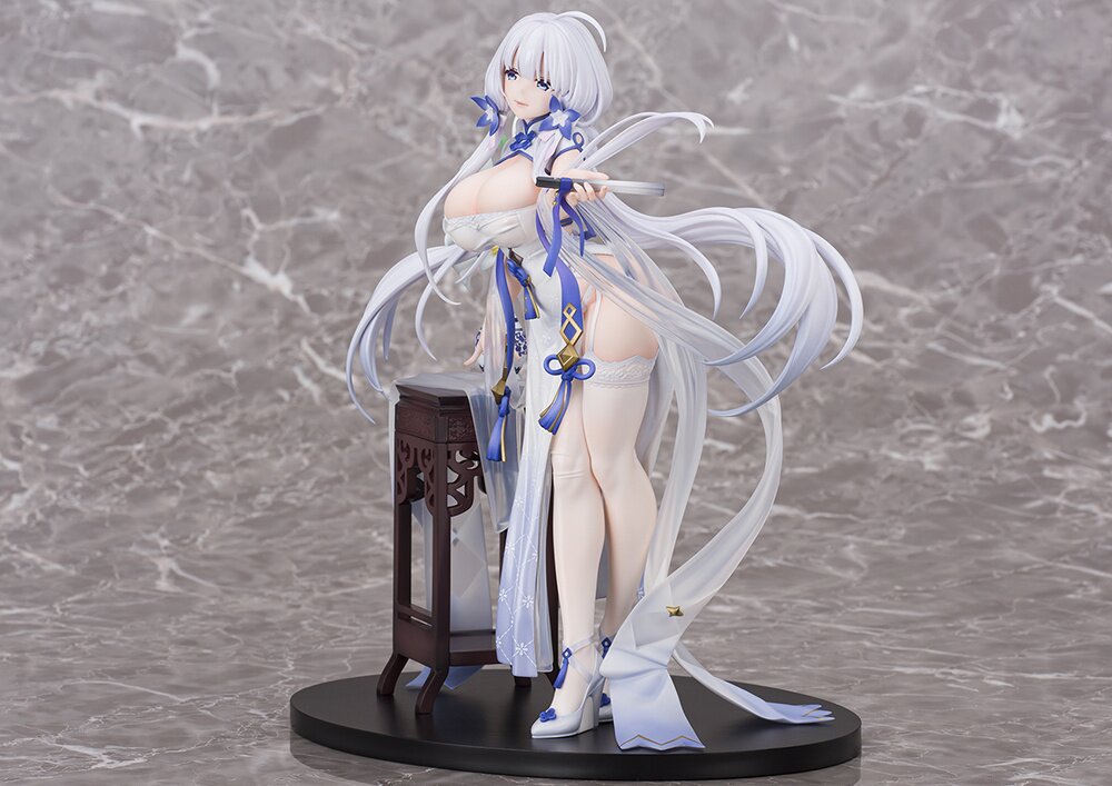Azur Lane Illustrious: Maiden Lily's Radiance Ver. 1/7 Scale