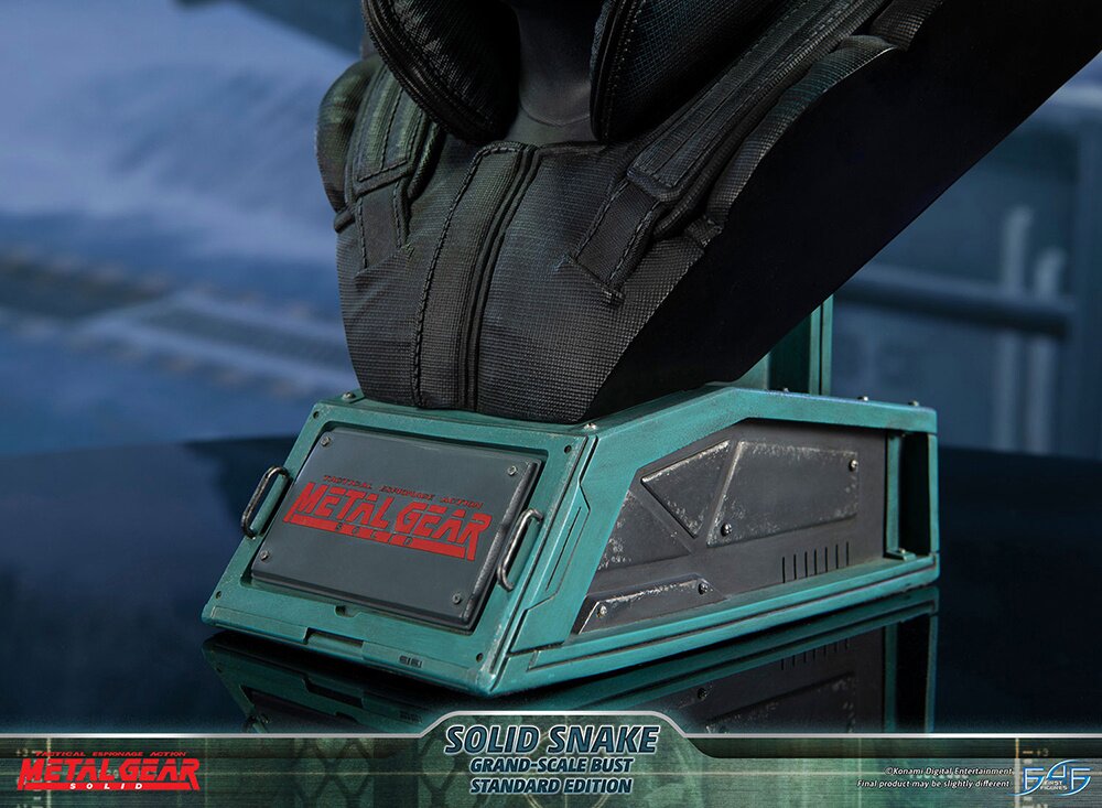 Metal Gear Solid Solid Snake Grand-Scale Bust: Standard
