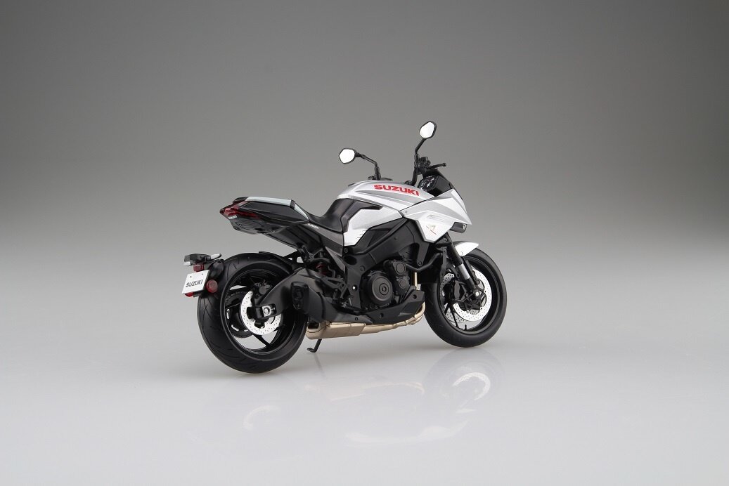 Suzuki Motorcycle GSX-S1000S Katana: Metallic Mystic Silver 1/12 Suzuki Motorcycle GSX-S1000S Katana: Metallic Mystic Silver 1/12