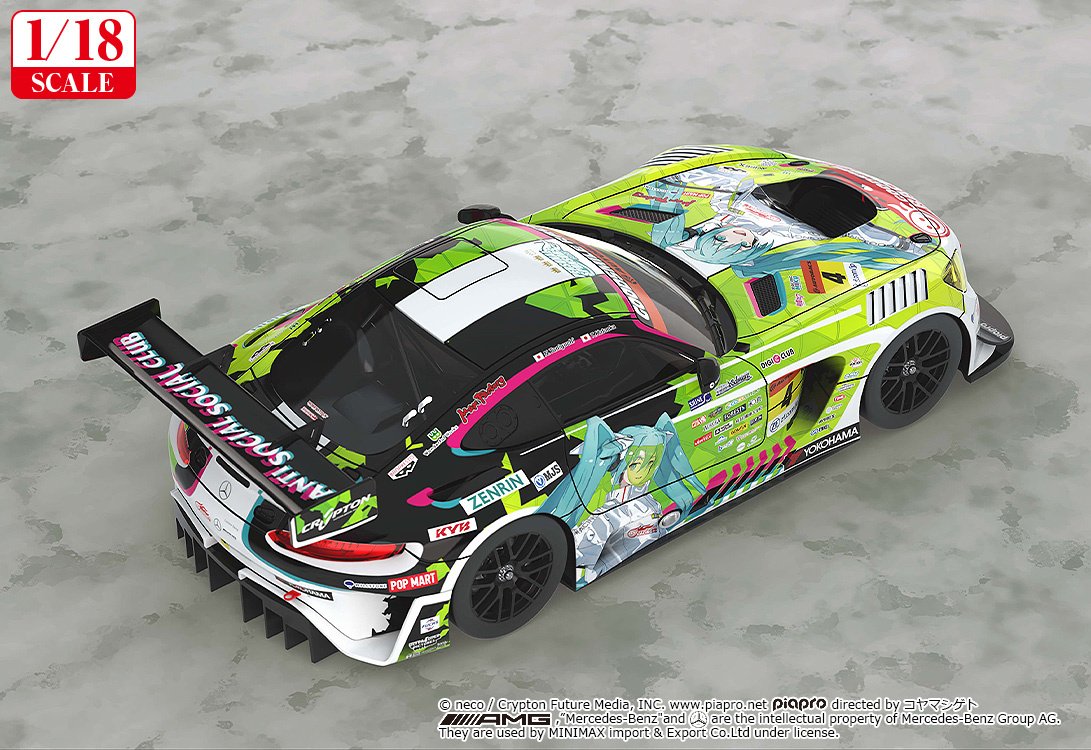 1/18 Scale Good Smile Hatsune Miku: AMG 2022 Season Opening Ver