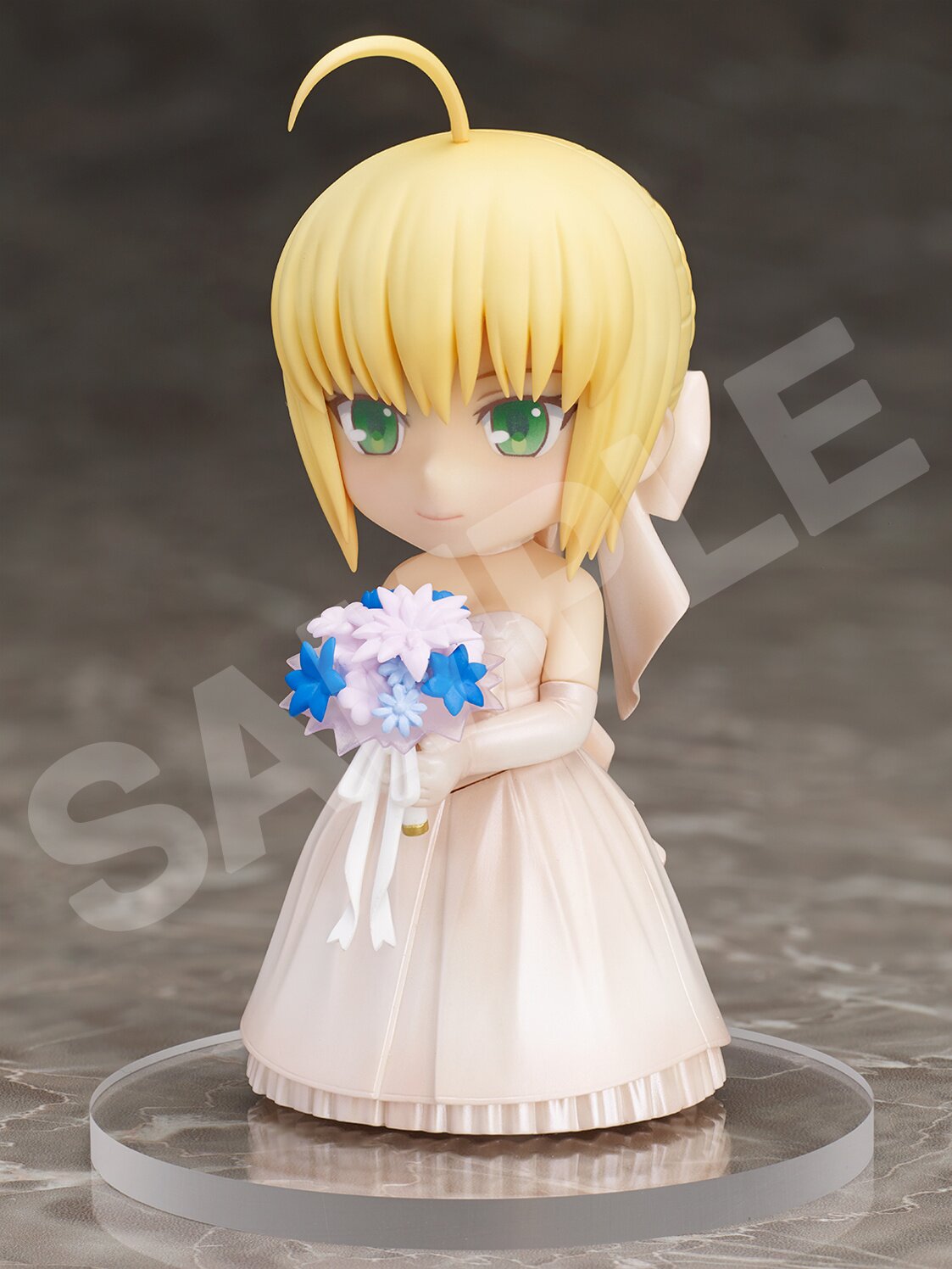 saber royal dress