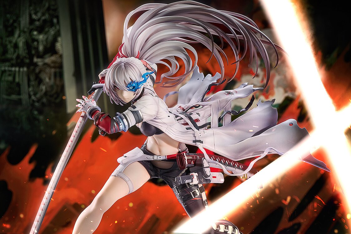 Punishing: Gray Raven Lucia: Crimson Weave 1/7 Scale Figure