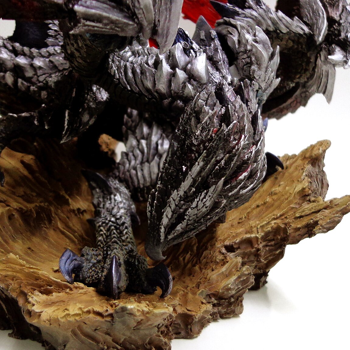 monster hunter valphalk figure