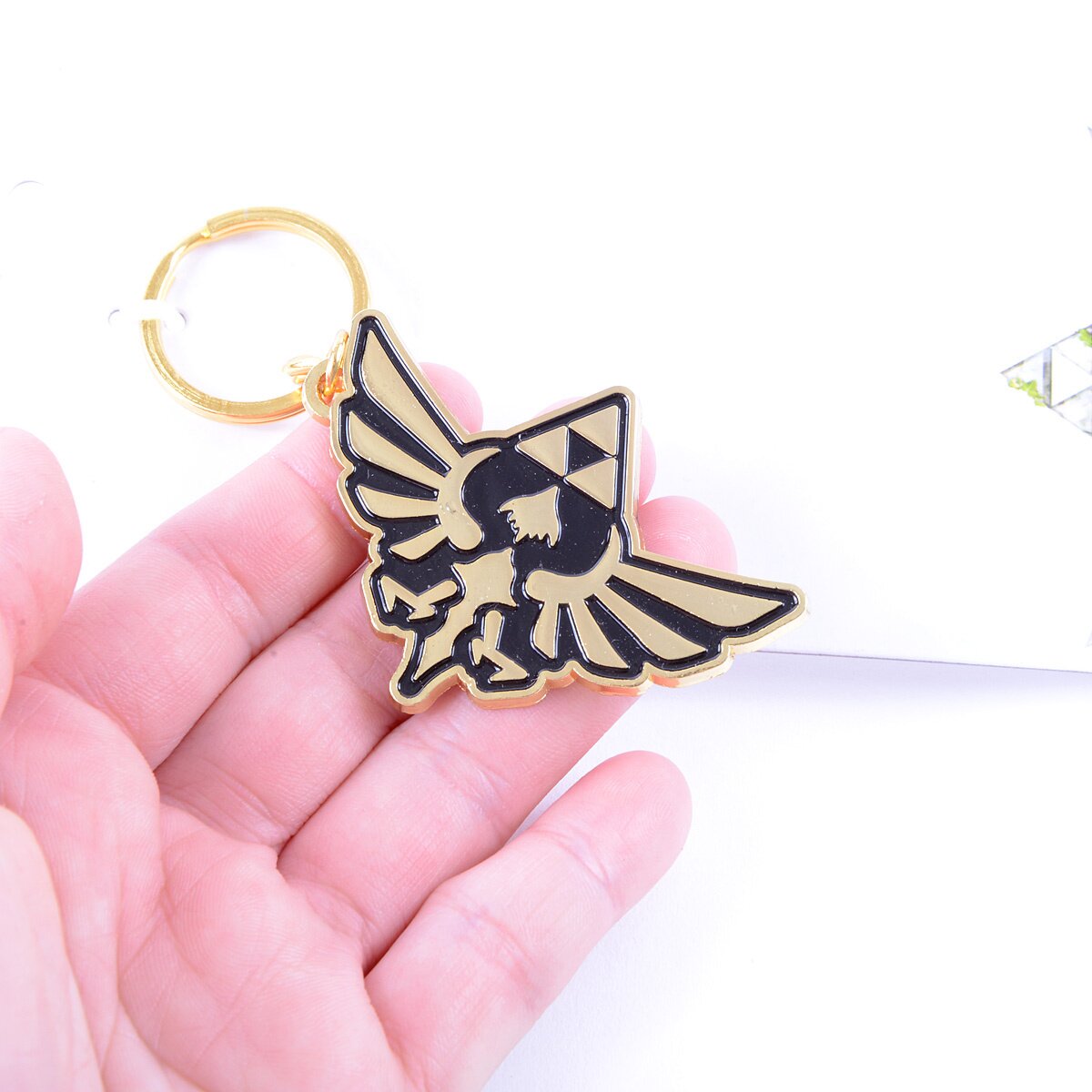 Hylian Shield Metal Keychain  The Legend of Zelda: Twilight Princess:  Nintendo - Tokyo Otaku Mode (TOM)