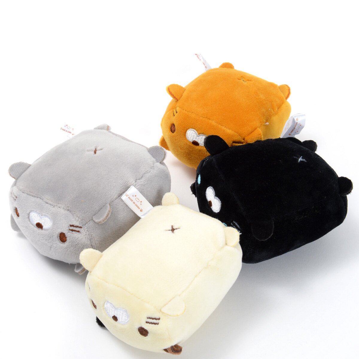 Sasurai no Tabineco Mikemura-san Fuwa Mocchi Small Plush