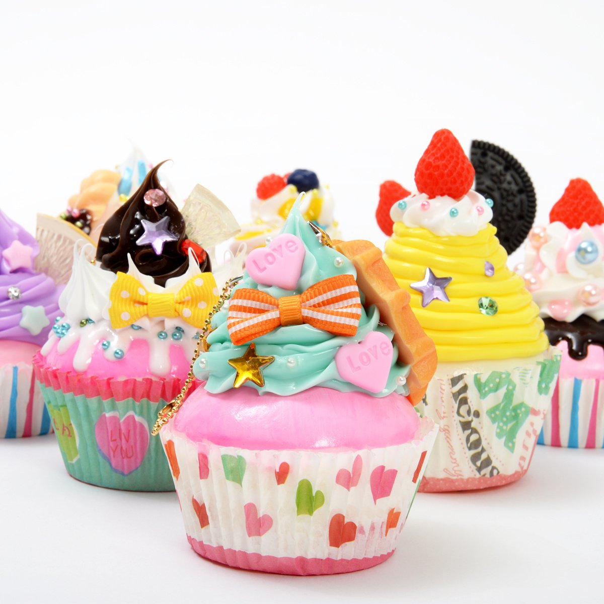 Zeitaku Sweets Deco Cupcake Big Keychain - Tokyo Otaku Mode (TOM)
