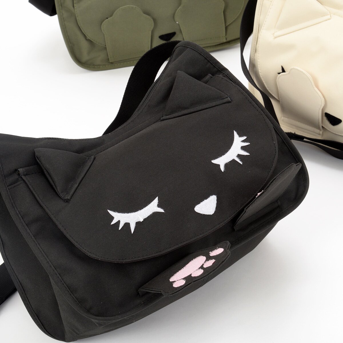 Peek-a-Boo Pooh-chan Shoulder Bag - Tokyo Otaku Mode (TOM)